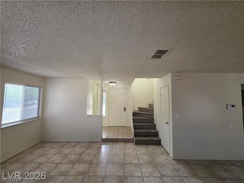 7235 Wichita, Las Vegas, NV 89119