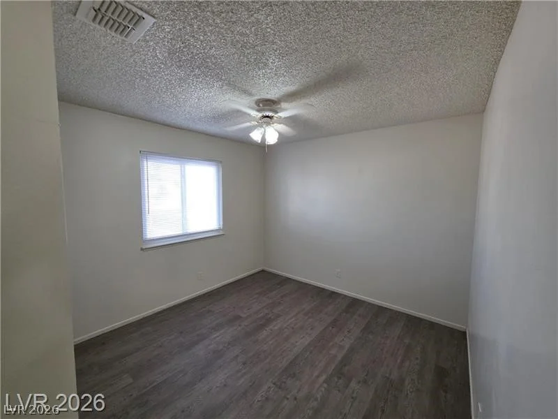 7235 Wichita, Las Vegas, NV 89119
