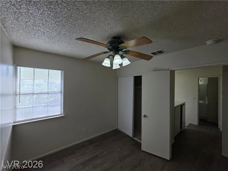 7235 Wichita, Las Vegas, NV 89119