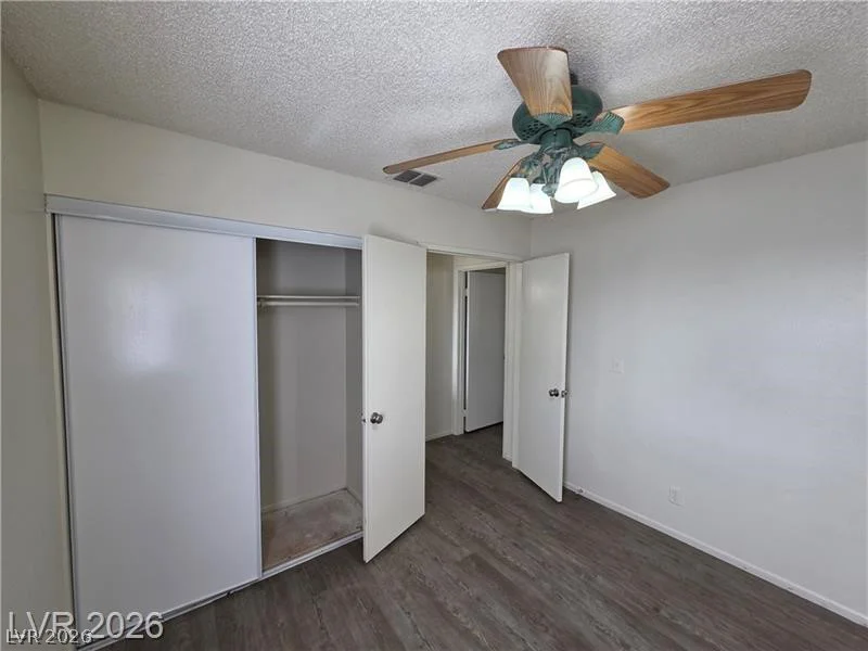 7235 Wichita, Las Vegas, NV 89119