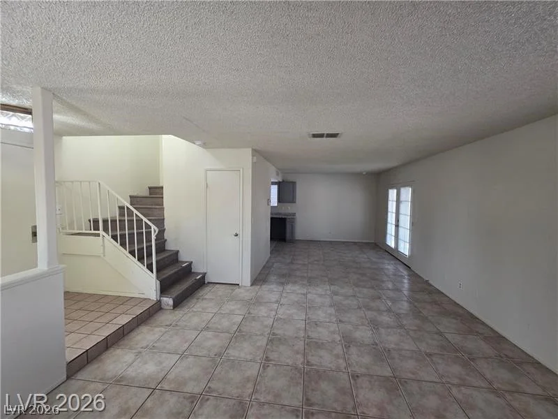 7235 Wichita, Las Vegas, NV 89119