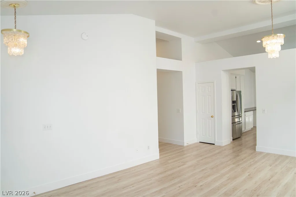 1417 Country Hollow, Las Vegas, NV 89117