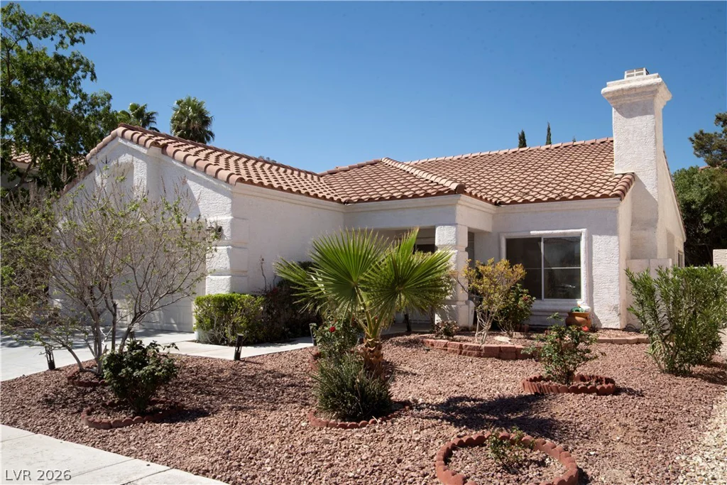 1417 Country Hollow, Las Vegas, NV 89117