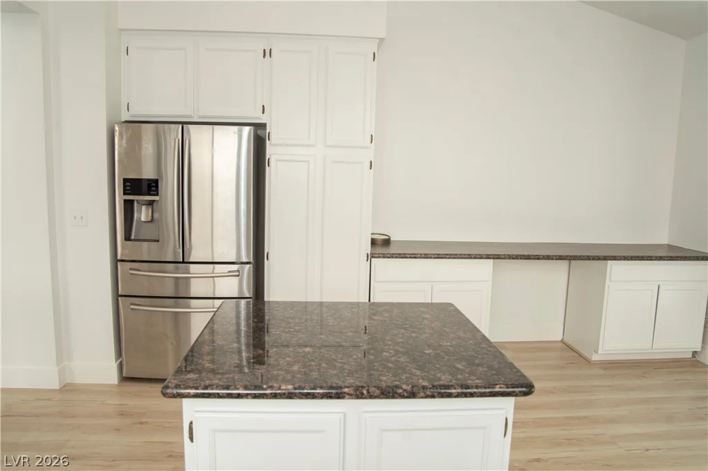 1417 Country Hollow, Las Vegas, NV 89117