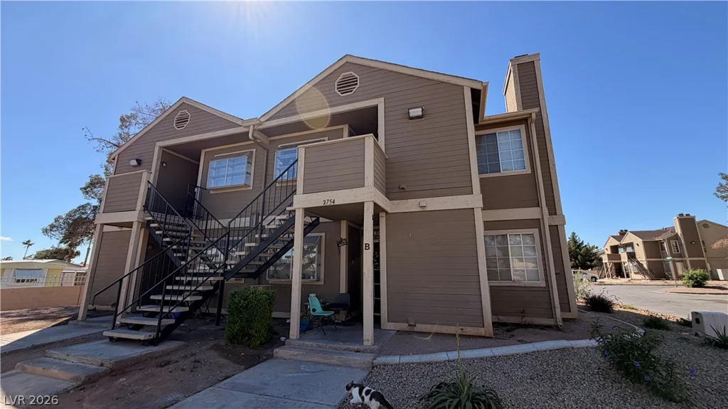 2754 Aarondavid, Las Vegas, NV 89121