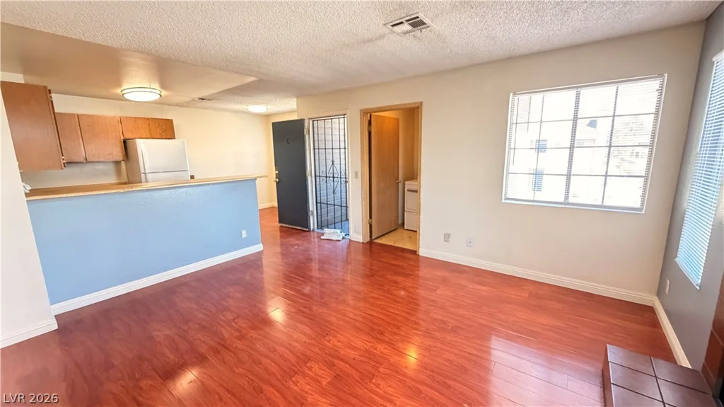 2754 Aarondavid, Las Vegas, NV 89121