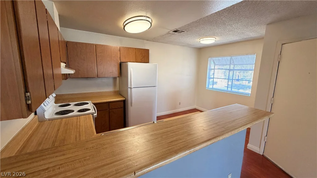 2754 Aarondavid, Las Vegas, NV 89121