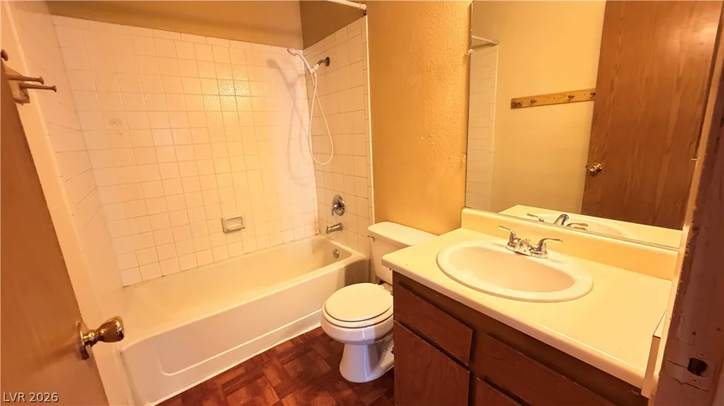 2754 Aarondavid, Las Vegas, NV 89121
