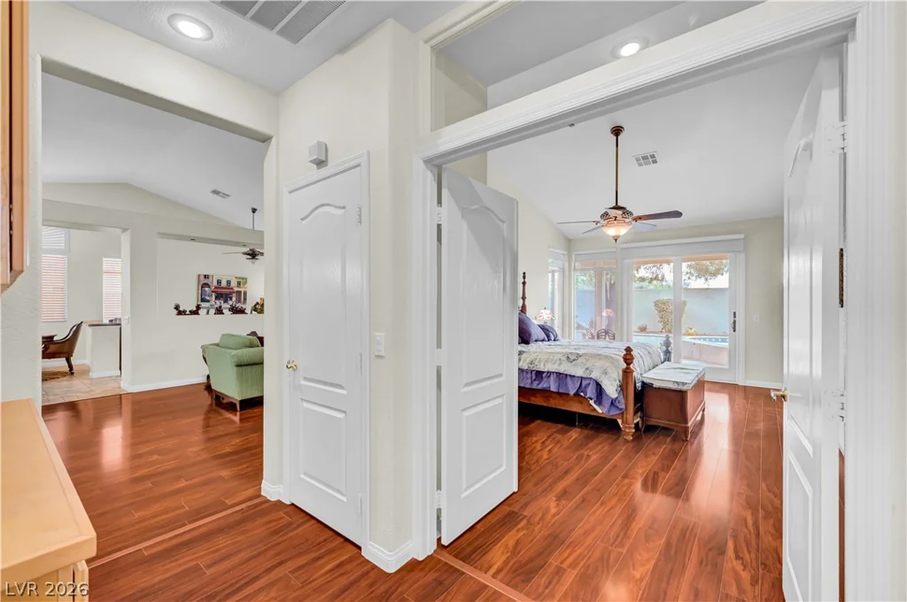 8421 Willow Point, Las Vegas, NV 89128