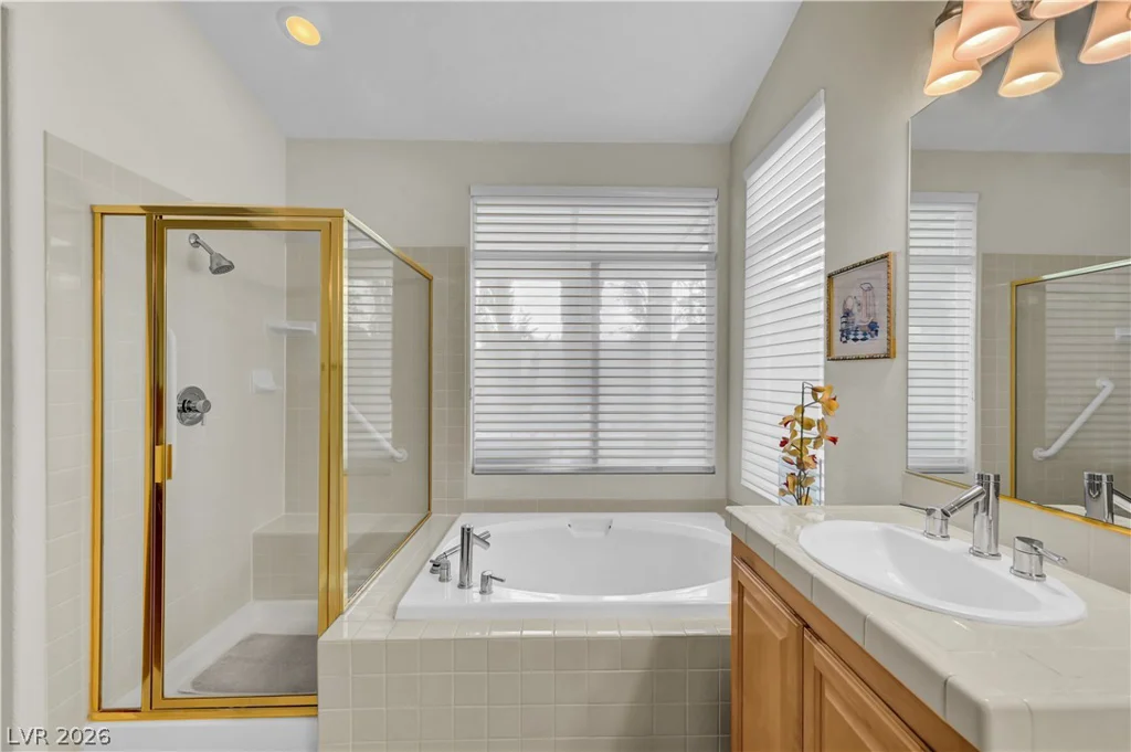 8421 Willow Point, Las Vegas, NV 89128