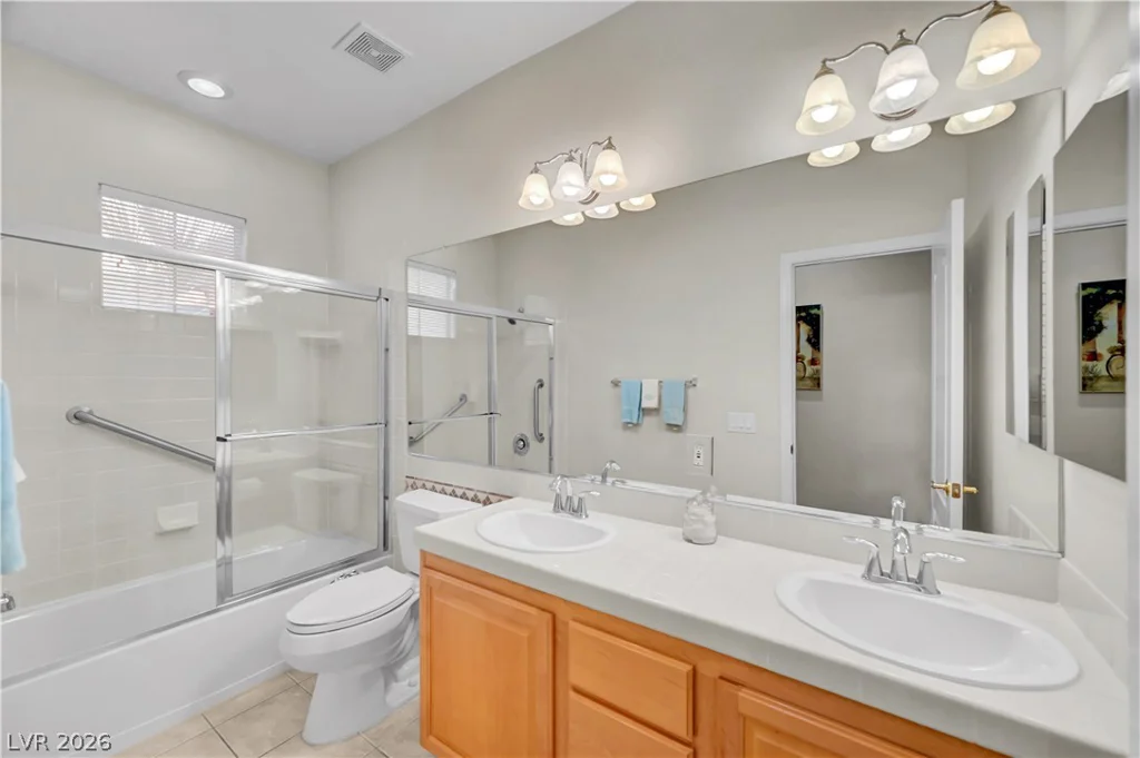 8421 Willow Point, Las Vegas, NV 89128