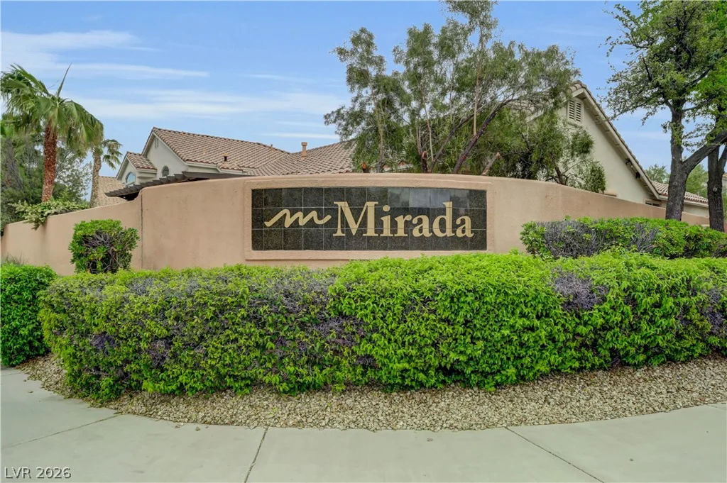 8421 Willow Point, Las Vegas, NV 89128