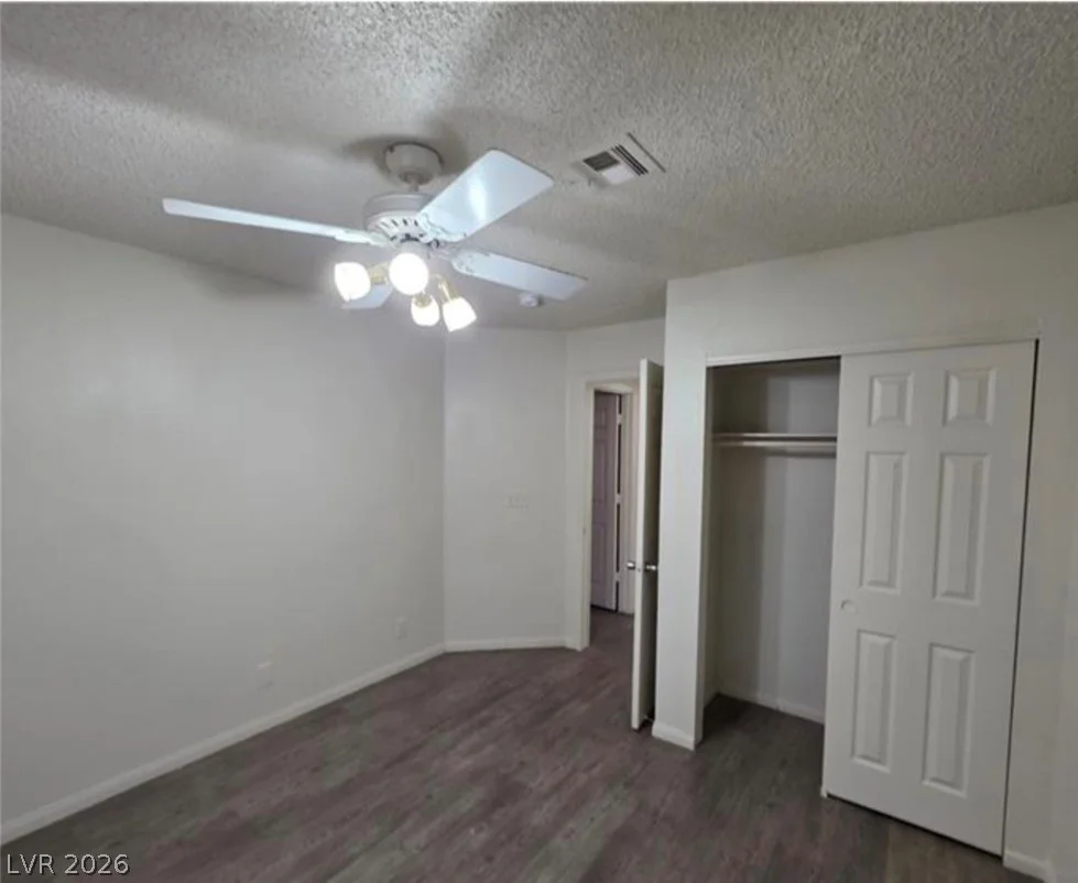 6561 Avon, Las Vegas, NV 89108