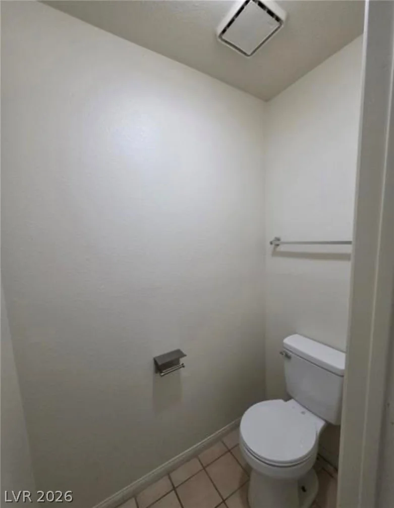 6561 Avon, Las Vegas, NV 89108