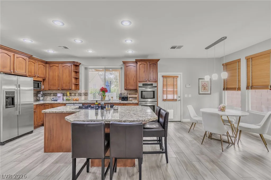 1000 Meadowleah, Las Vegas, NV 89145