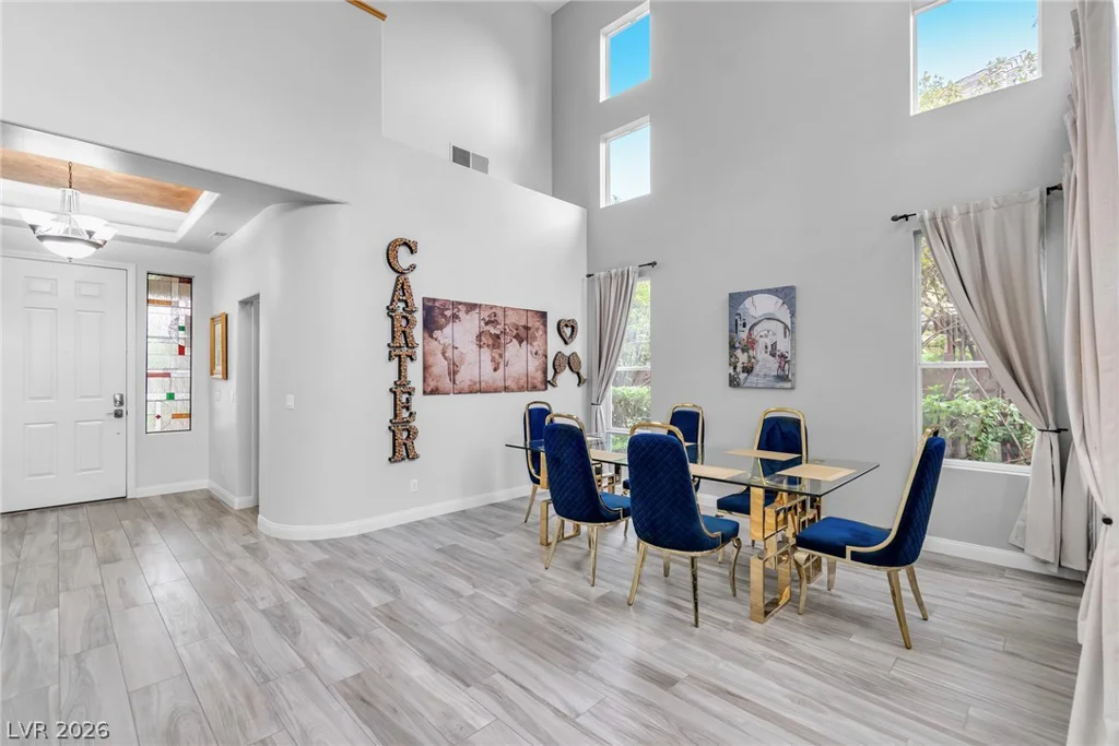 1000 Meadowleah, Las Vegas, NV 89145