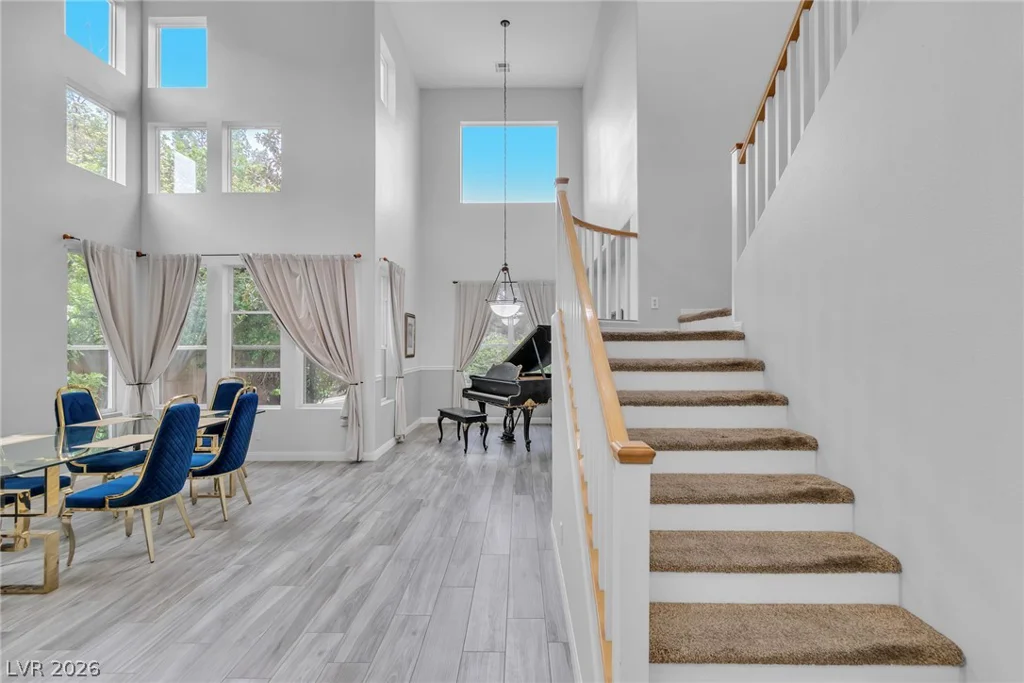 1000 Meadowleah, Las Vegas, NV 89145