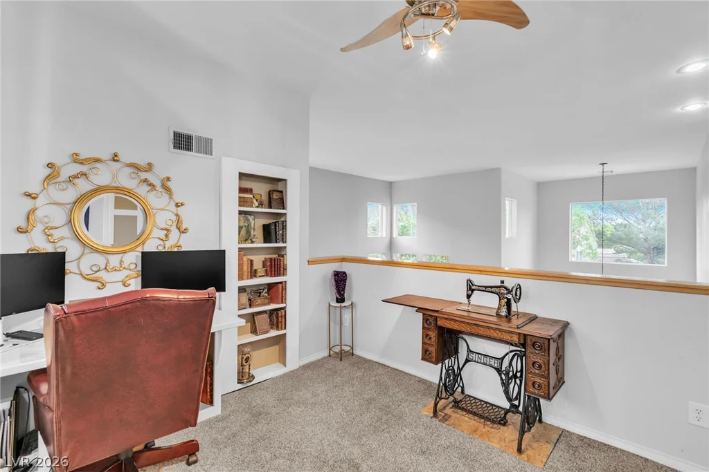 1000 Meadowleah, Las Vegas, NV 89145