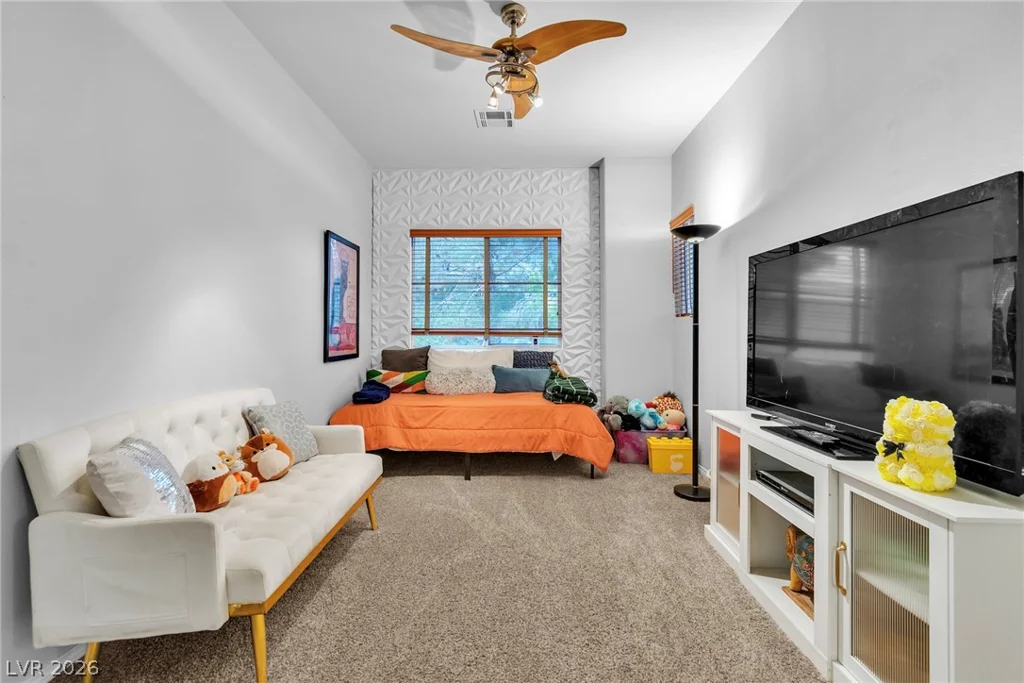 1000 Meadowleah, Las Vegas, NV 89145