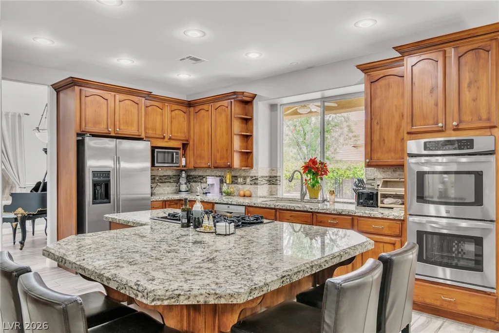 1000 Meadowleah, Las Vegas, NV 89145