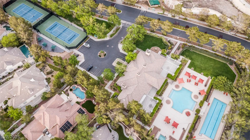 1000 Meadowleah, Las Vegas, NV 89145