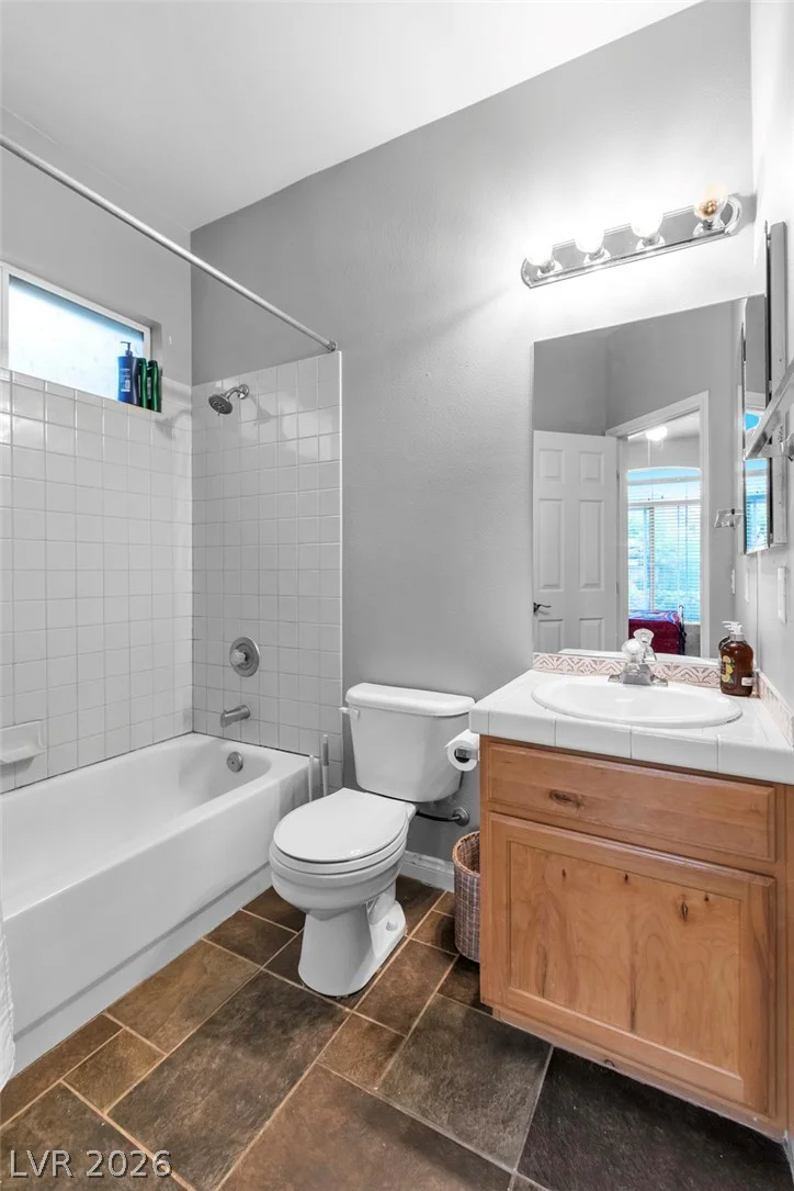 1000 Meadowleah, Las Vegas, NV 89145