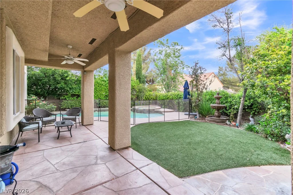 1000 Meadowleah, Las Vegas, NV 89145