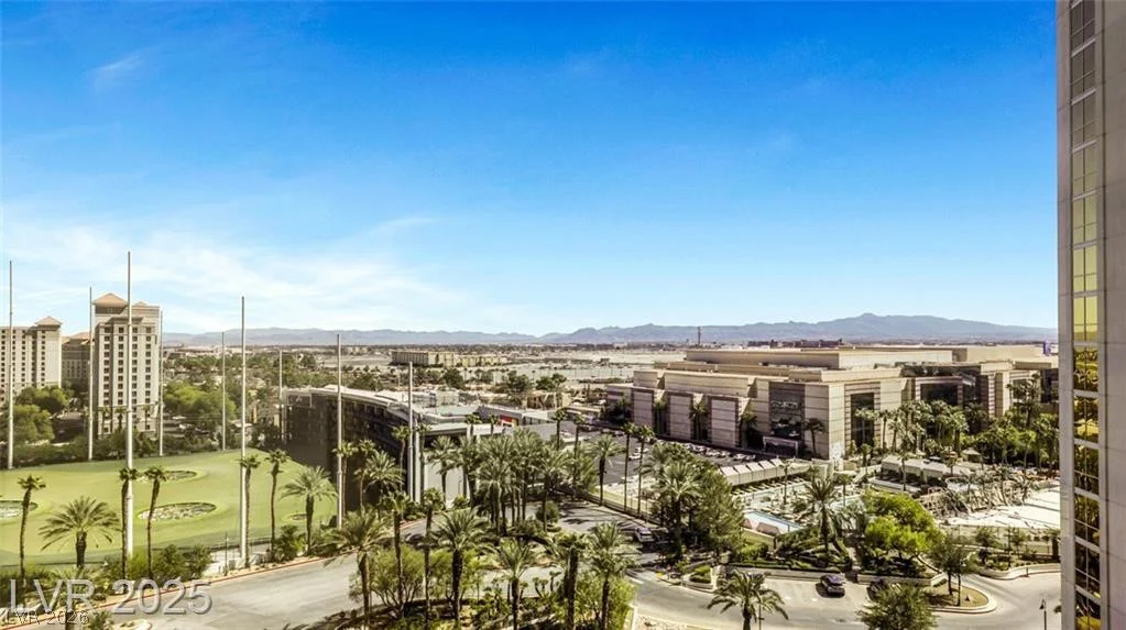135 HARMON, Las Vegas, NV 89109