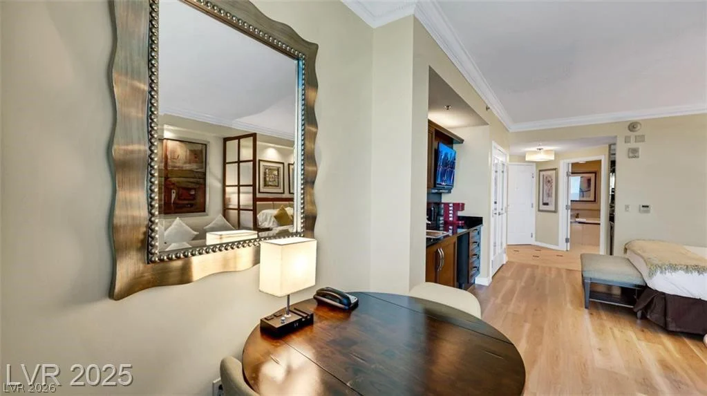 135 HARMON, Las Vegas, NV 89109