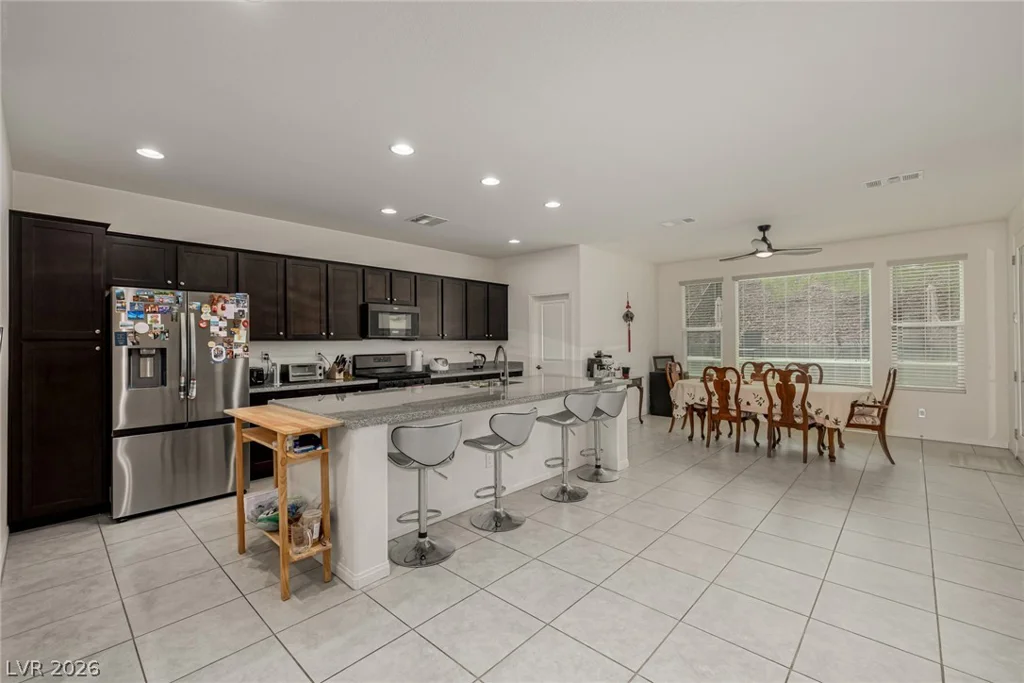 4643 Eagle Nest Peak, Las Vegas, NV 89129