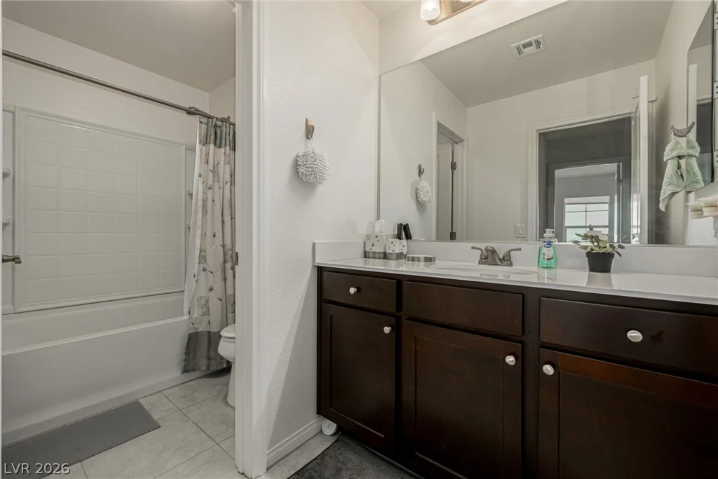 4643 Eagle Nest Peak, Las Vegas, NV 89129