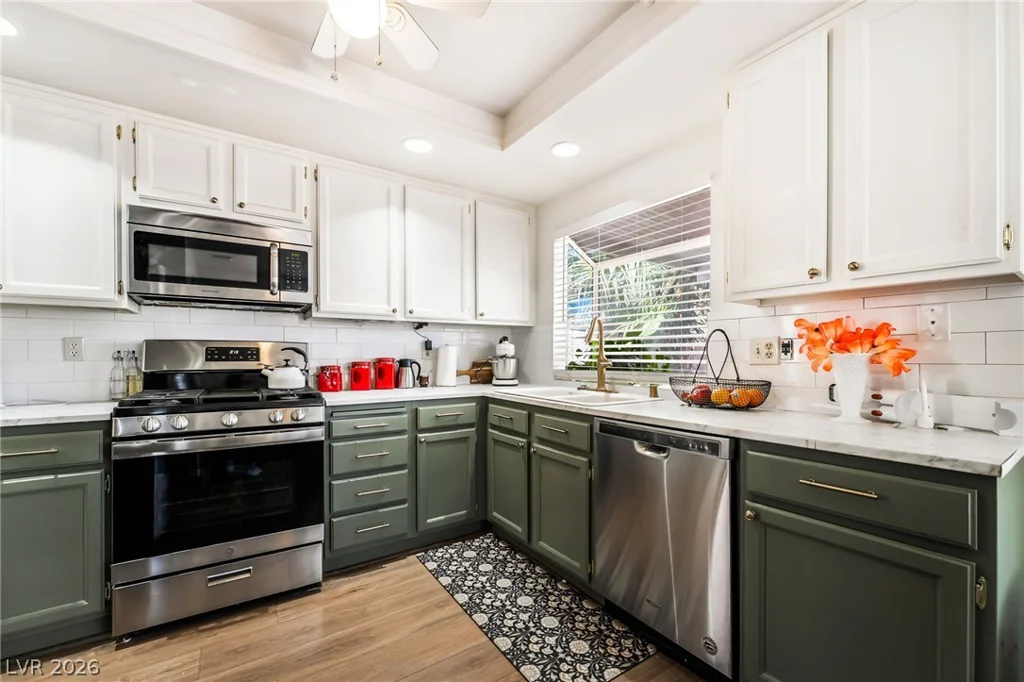 140 Carriage, Henderson, NV 89074