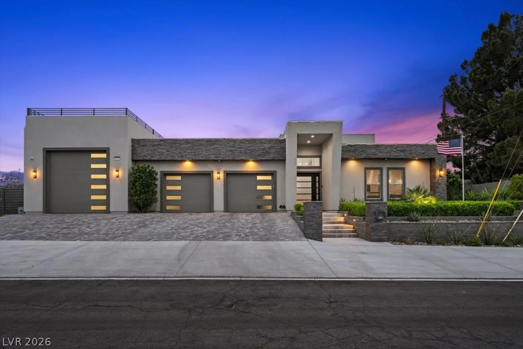 2904 Candelaria, Henderson, NV 89074