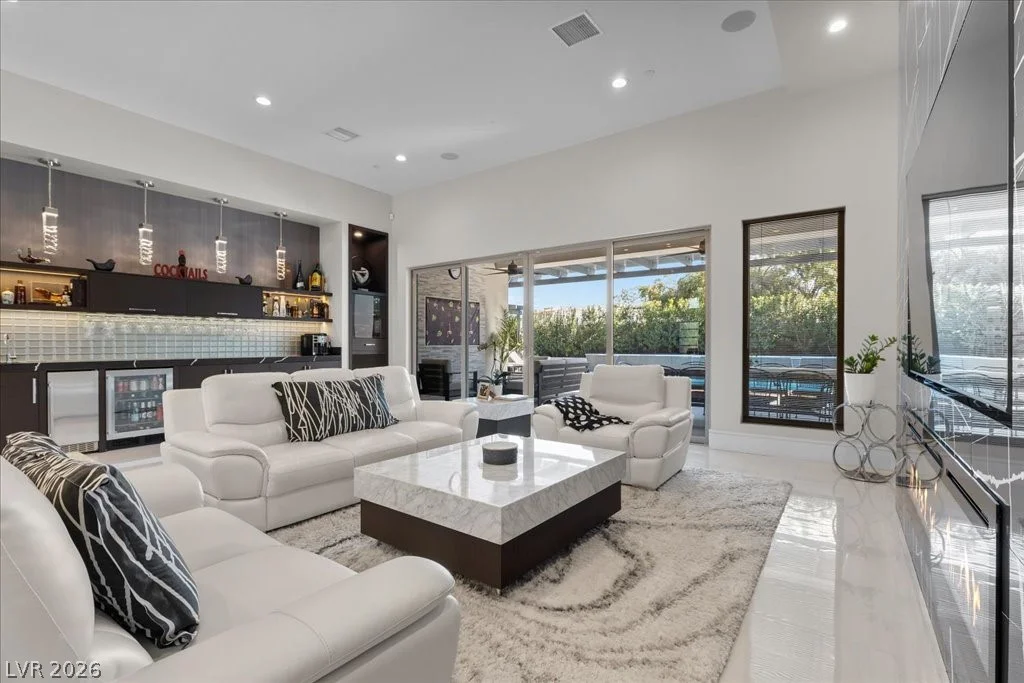 2904 Candelaria, Henderson, NV 89074