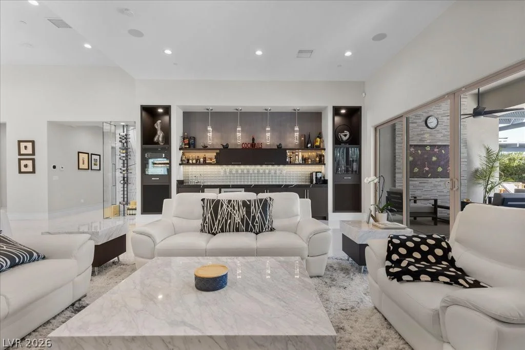 2904 Candelaria, Henderson, NV 89074