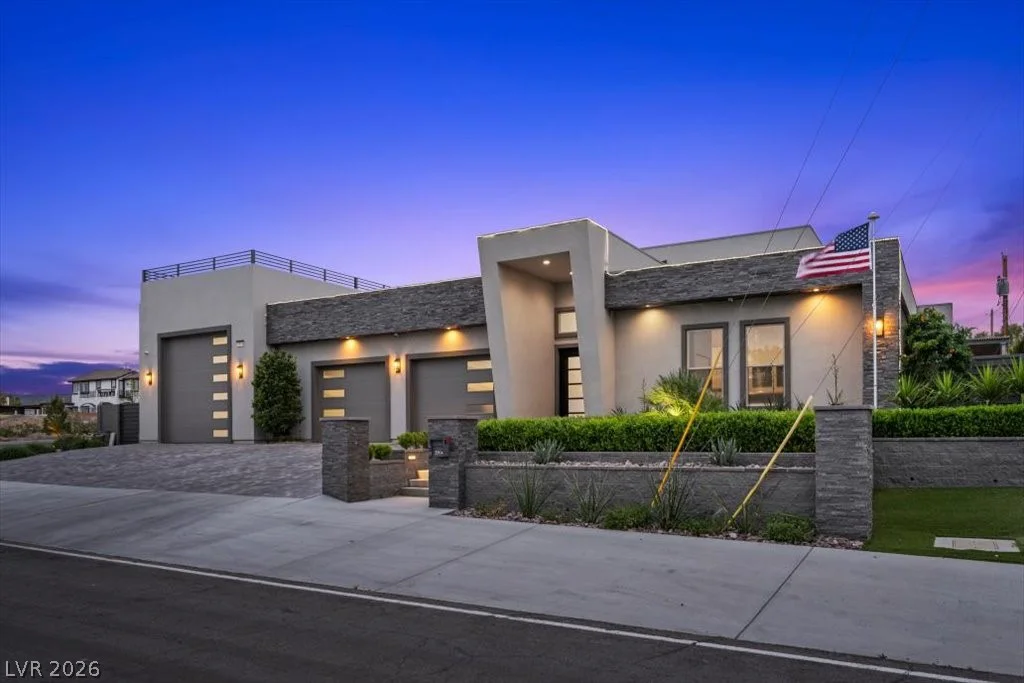 2904 Candelaria, Henderson, NV 89074