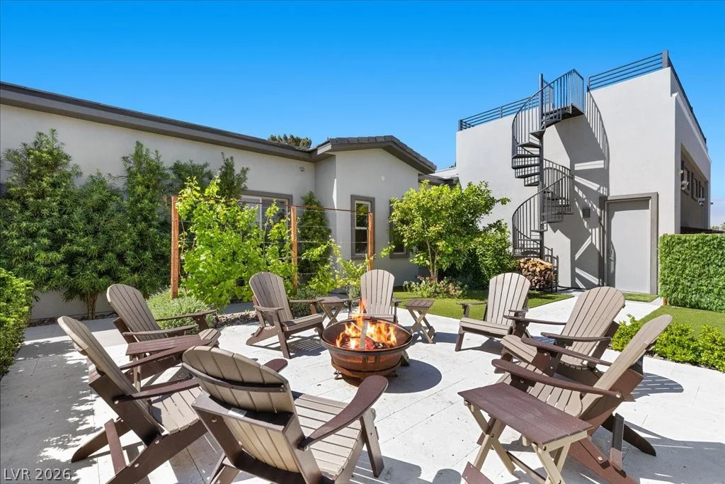 2904 Candelaria, Henderson, NV 89074