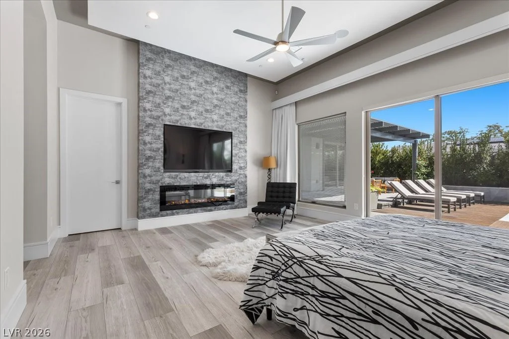 2904 Candelaria, Henderson, NV 89074