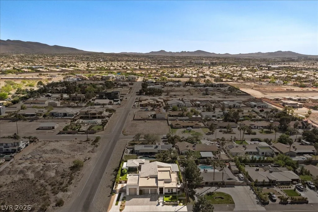 2904 Candelaria, Henderson, NV 89074
