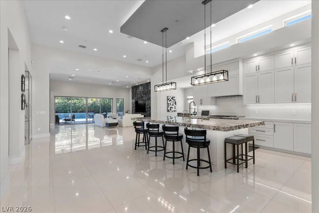 2904 Candelaria, Henderson, NV 89074