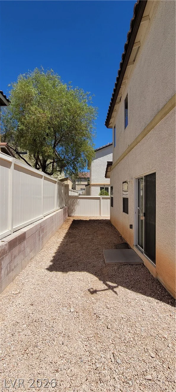 9967 Carrizo Springs, Las Vegas, NV 89148