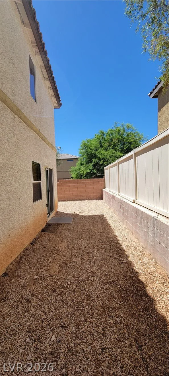 9967 Carrizo Springs, Las Vegas, NV 89148