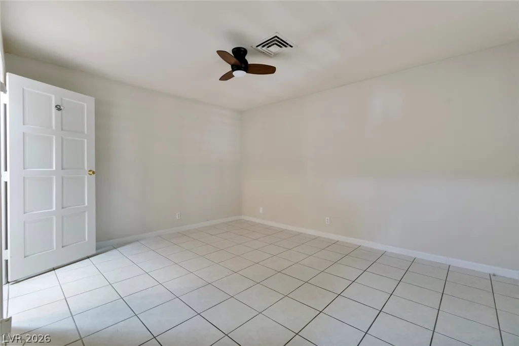 2312 Plaza Del Prado, Las Vegas, NV 89102