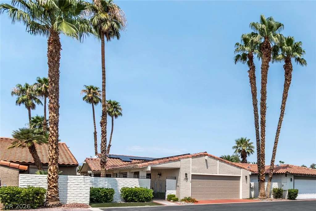 2312 Plaza Del Prado, Las Vegas, NV 89102