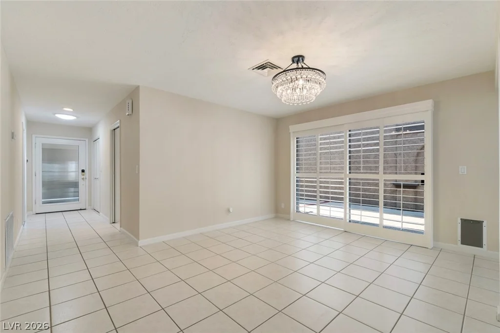 2312 Plaza Del Prado, Las Vegas, NV 89102