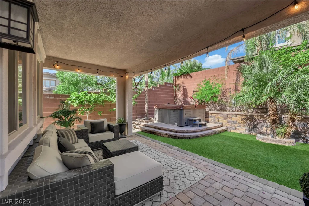 5401 Alden Glen, Las Vegas, NV 89135