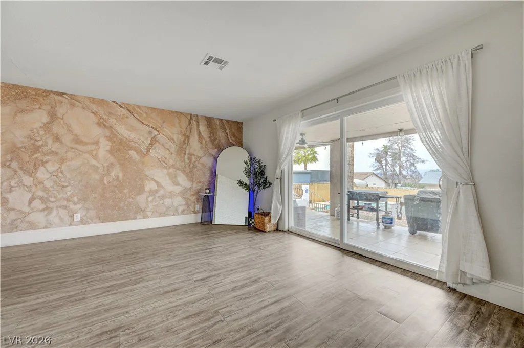 120 Highland, Henderson, NV 89015