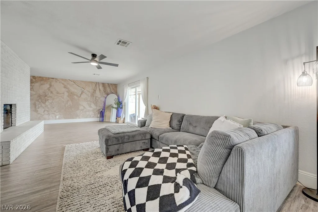 120 Highland, Henderson, NV 89015