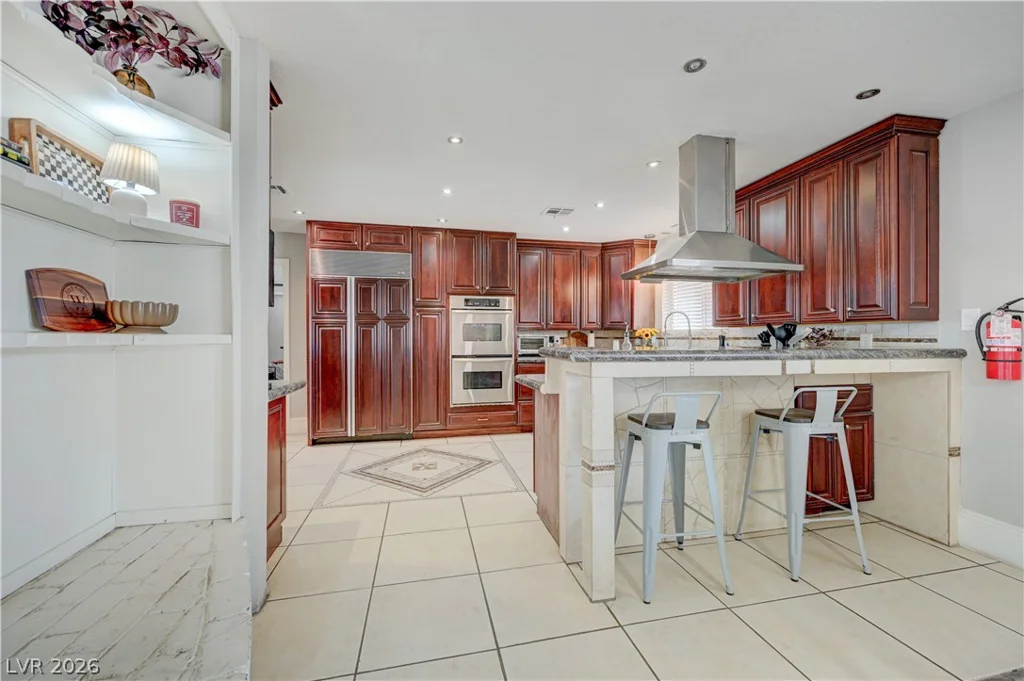 120 Highland, Henderson, NV 89015