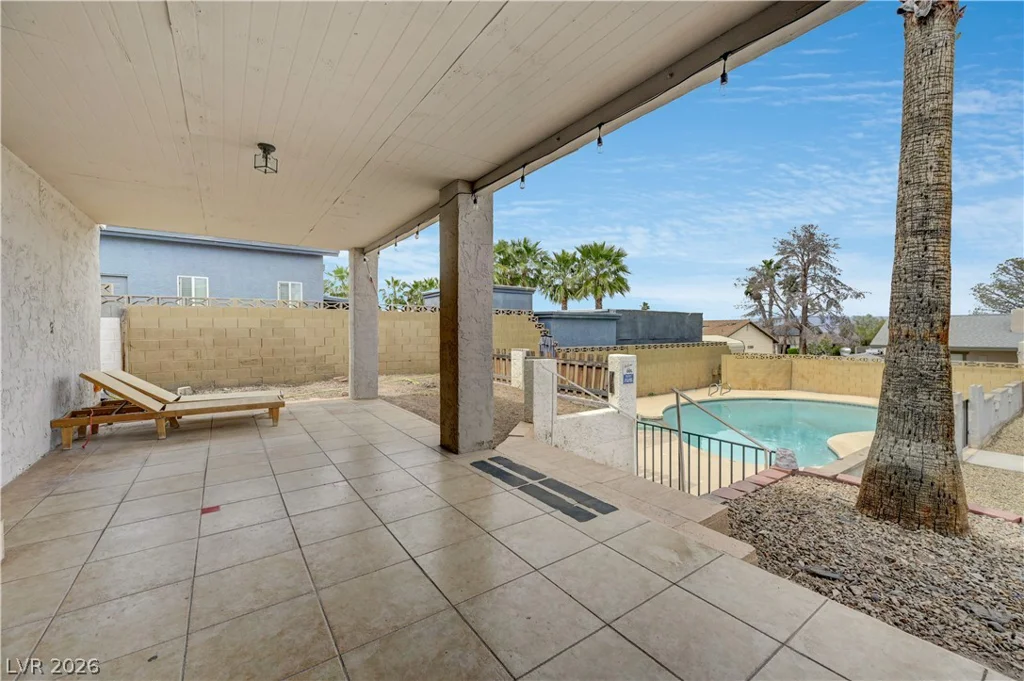 120 Highland, Henderson, NV 89015